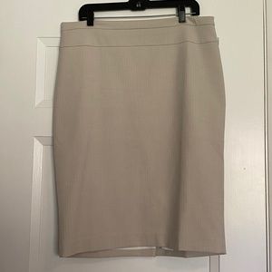 Sophisticated Herringbone Pencil Skirt